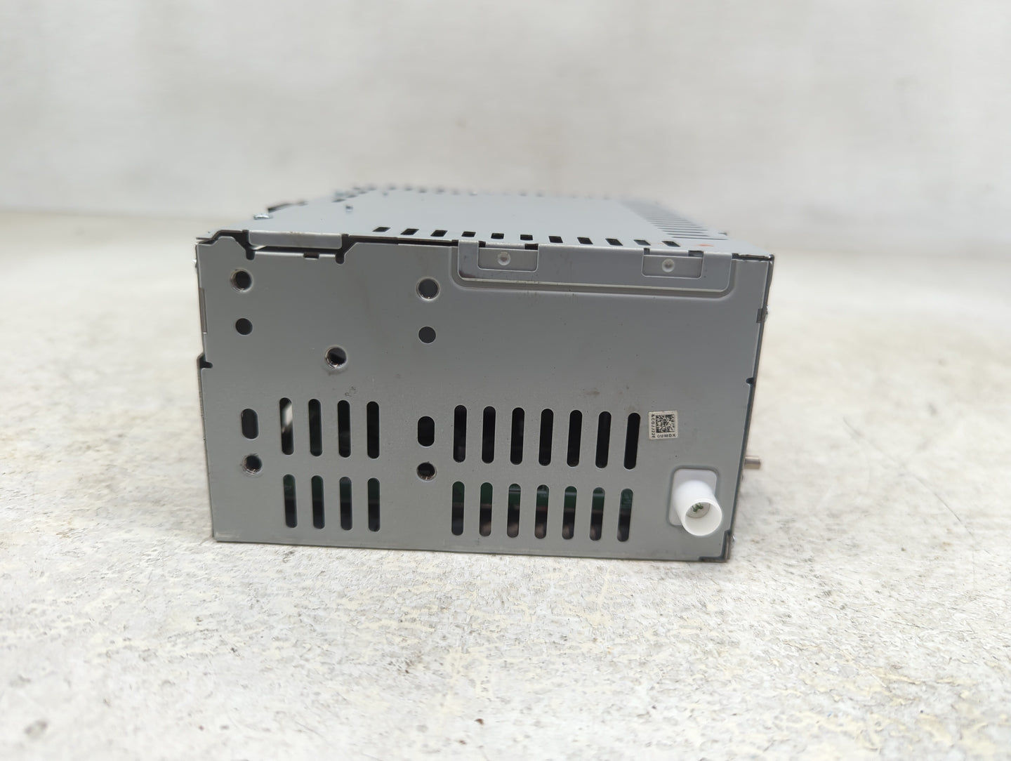 2013-2015 Ford Fusion Radio AM FM Cd Player Receiver Replacement P/N:CQ-JJ22E0UMD Fits Fits 2013 2014 2015 OEM Used Auto Par