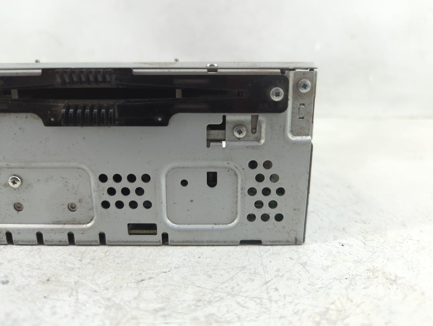2014-2015 Ford Fusion Radio AM FM Cd Player Receiver Replacement P/N:DS7T-19C107-BM Fits Fits 2014 2015 OEM Used Auto Parts 