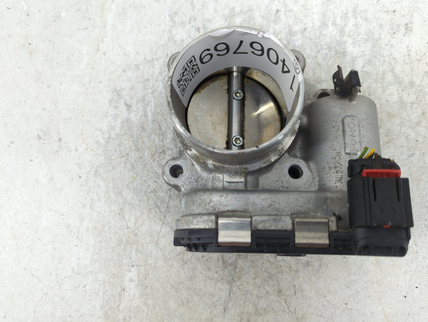 2014-2020 Ford Fusion Throttle Body P/N:DS7E-9F991-BB Fits Fits 2014 2015 2016 2017 2018 2019 2020 2021 2022 OEM Used Auto P