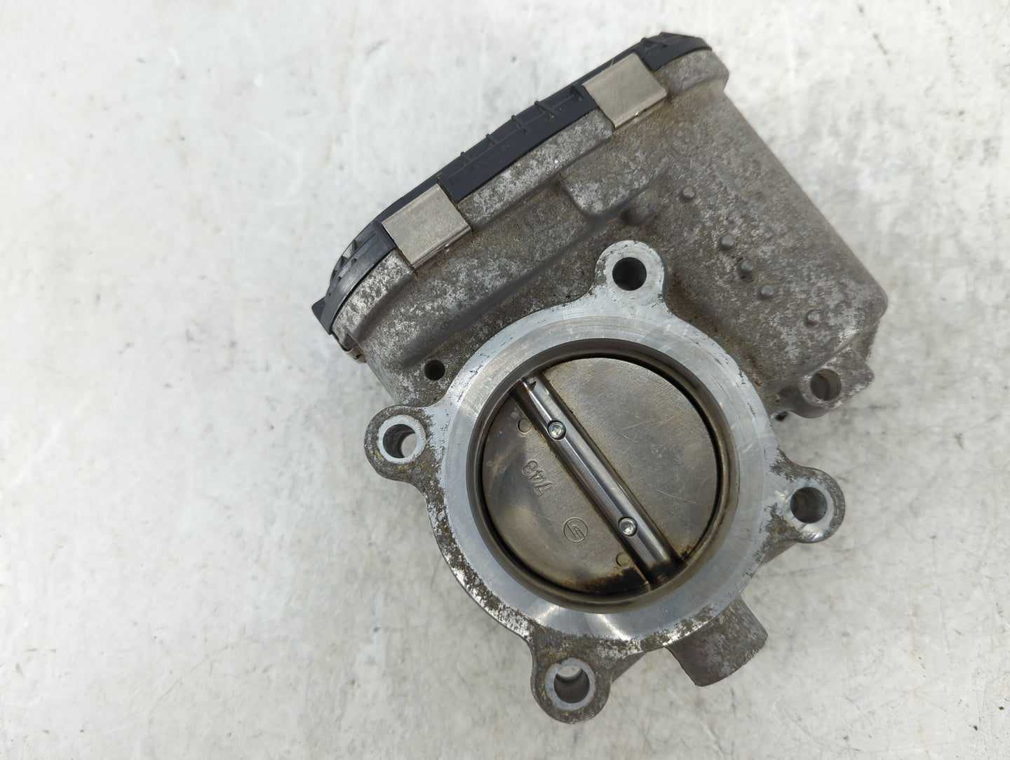 2014-2020 Ford Fusion Throttle Body P/N:DS7E-9F991-BB Fits Fits 2014 2015 2016 2017 2018 2019 2020 2021 2022 OEM Used Auto P