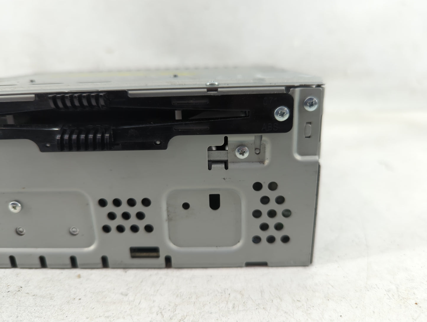 2014-2015 Ford Fusion Radio AM FM Cd Player Receiver Replacement P/N:DS7T-19C107-BM Fits Fits 2014 2015 OEM Used Auto Parts 