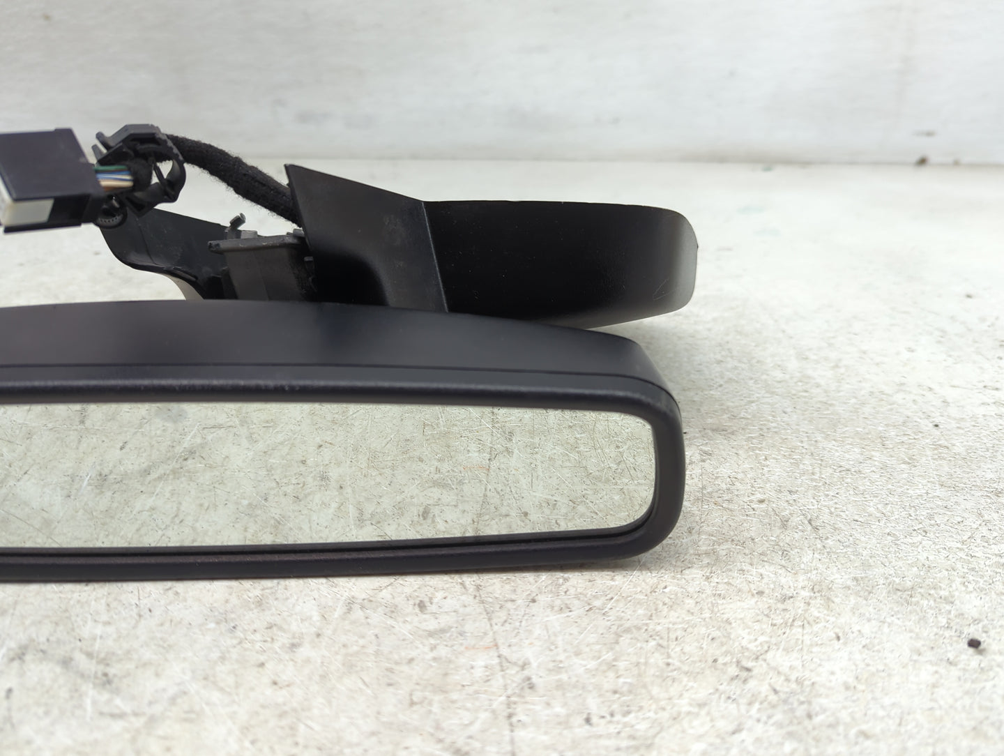 2013-2020 Ford Fusion Interior Rear View Mirror Replacement OEM P/N:DS73-17D568-DEW Fits OEM Used Auto Parts - Oemusedautopa
