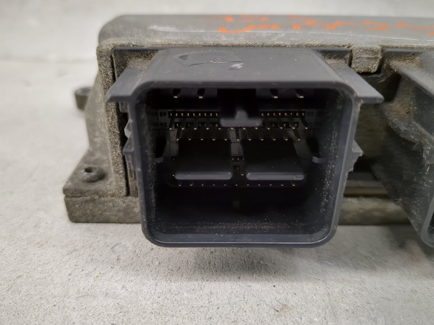 2014-2016 Ford Fusion PCM Engine Control Computer ECU ECM PCU OEM P/N:ES7A-12A650-JF DG9A-12B684-YA Fits Fits 2014 2015 2016