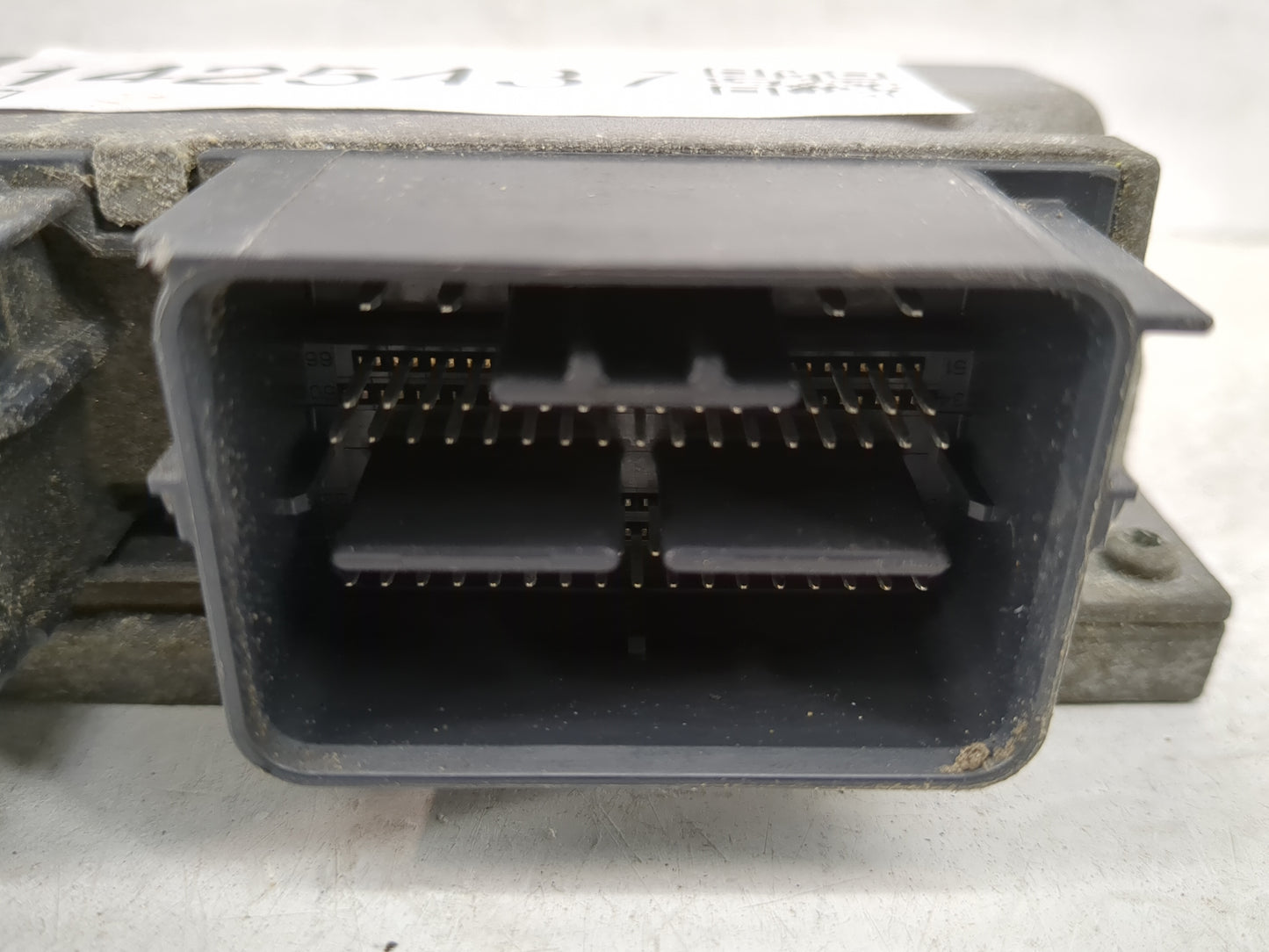 2014-2016 Ford Fusion PCM Engine Control Computer ECU ECM PCU OEM P/N:ES7A-12A650-JF DG9A-12B684-YA Fits Fits 2014 2015 2016