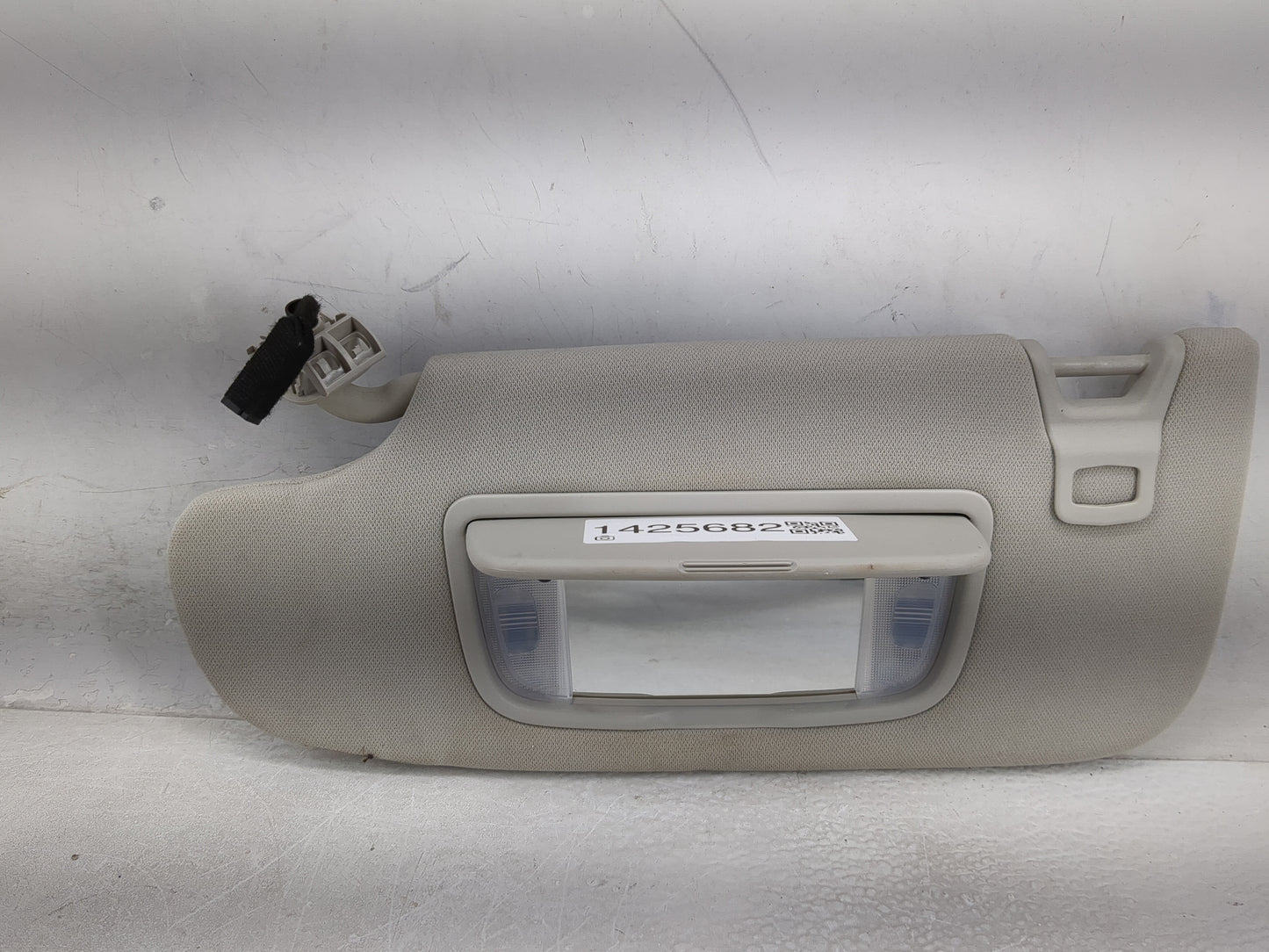 2015-2016 Ford Fusion Sun Visor Shade Replacement Driver Left Mirror Fits Fits 2015 2016 OEM Used Auto Parts - Oemusedautopa