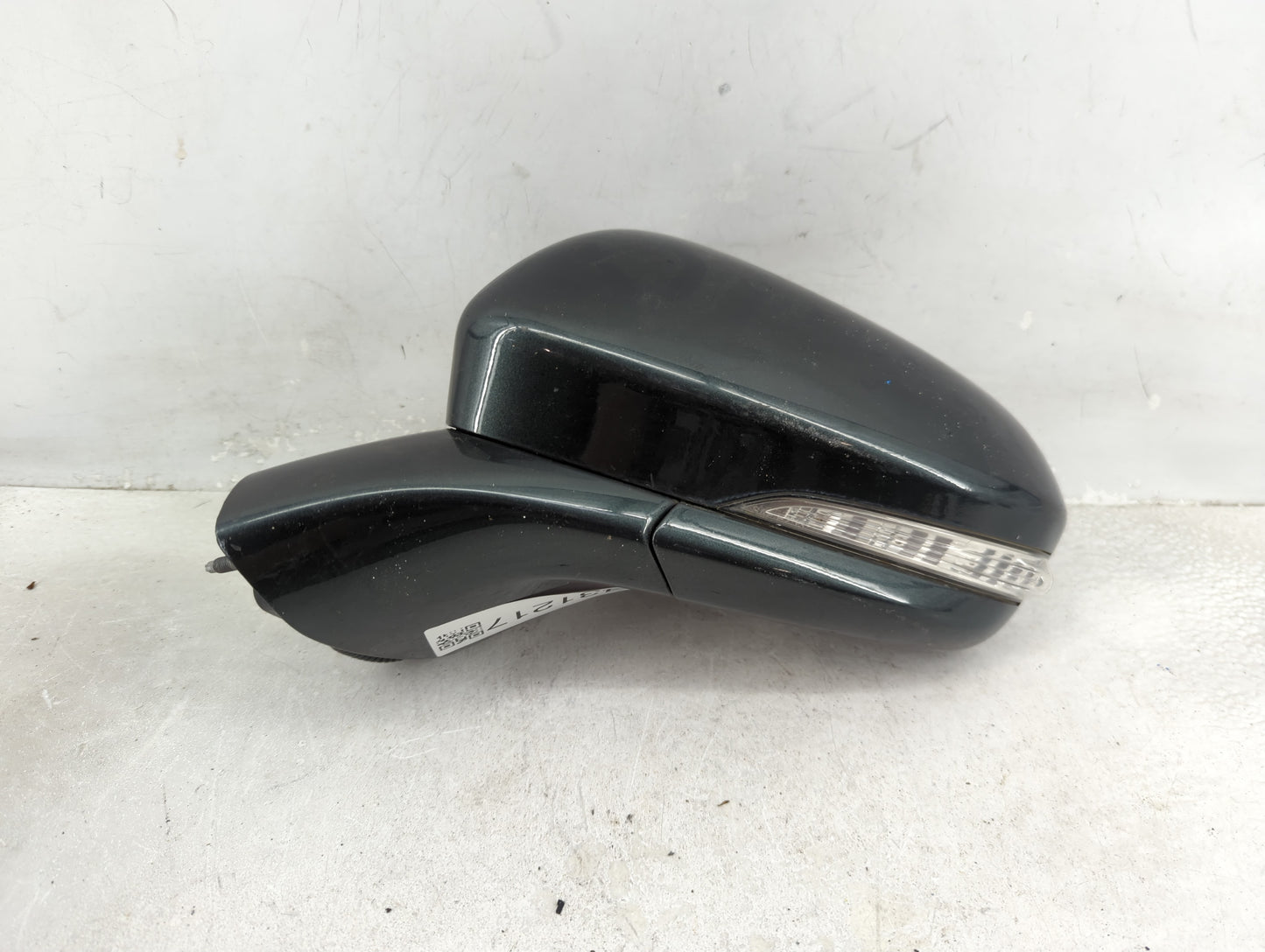 2015-2017 Ford Fusion Driver Side View Mirror - Left Door Mirror OEM Used - Oemusedautoparts1.com
