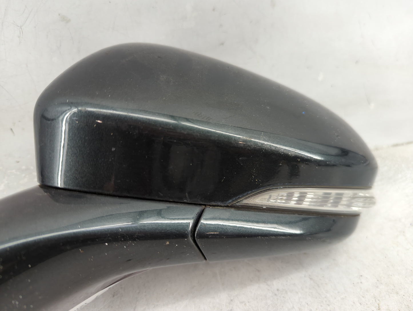 2015-2017 Ford Fusion Driver Side View Mirror - Left Door Mirror OEM Used - Oemusedautoparts1.com
