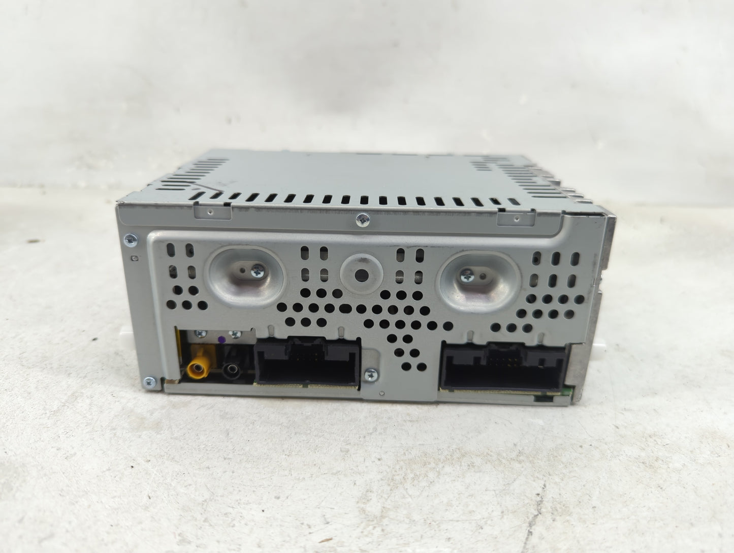 2014-2015 Ford Fusion Radio AM FM Cd Player Receiver Replacement P/N:CQ-FJ22E0UMD Fits Fits 2014 2015 OEM Used Auto Parts - 