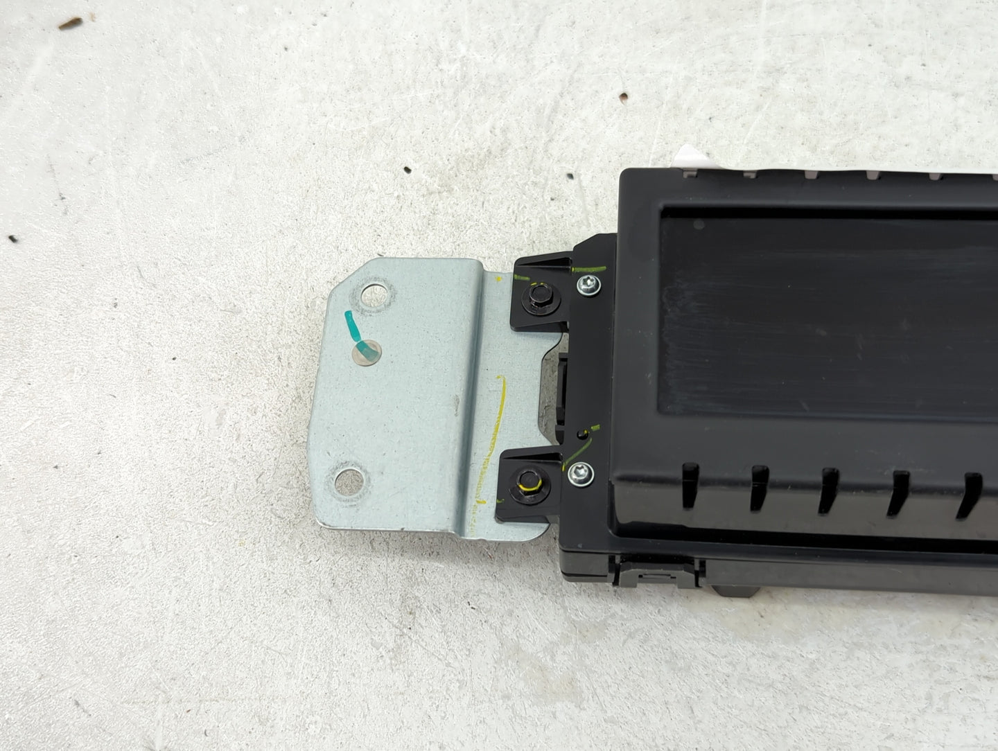 2013-2016 Ford Fusion Information Display Screen Black - Oemusedautoparts1.com