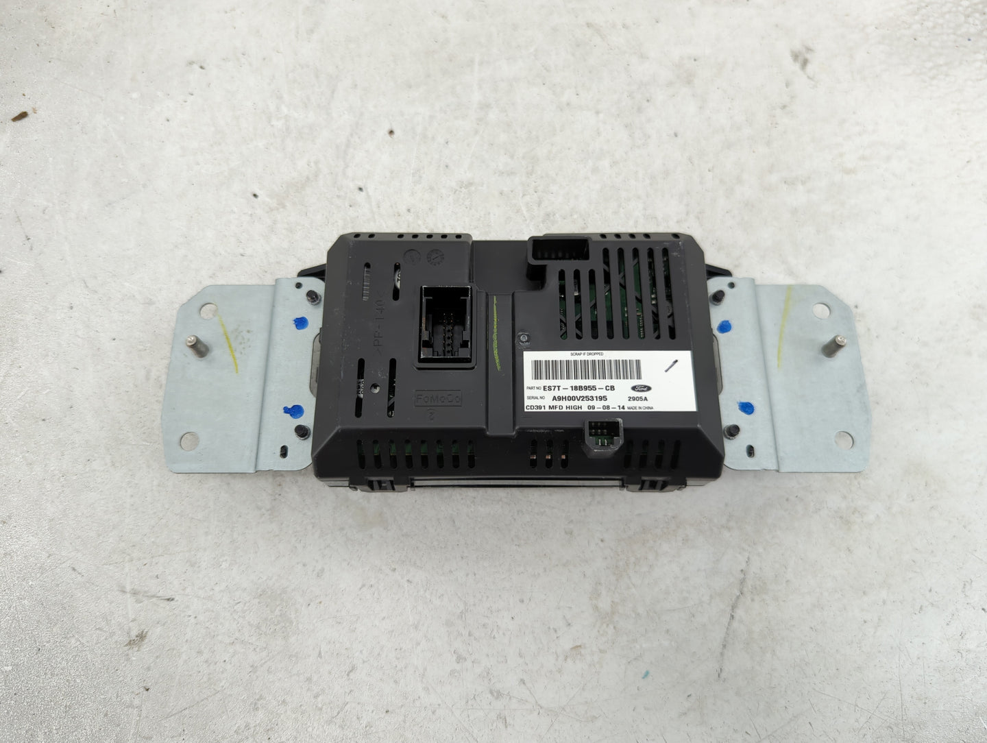 2013-2016 Ford Fusion Information Display Screen Black - Oemusedautoparts1.com