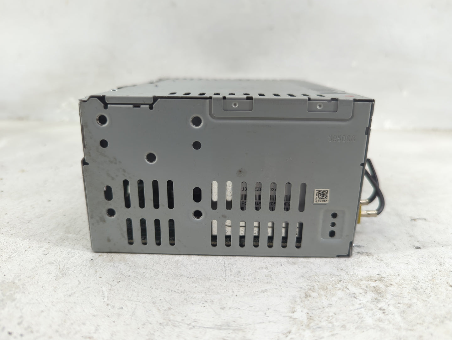 2015-2016 Ford Fusion Radio AM FM Cd Player Receiver Replacement Fits Fits 2015 2016 OEM Used Auto Parts - Oemusedautoparts1