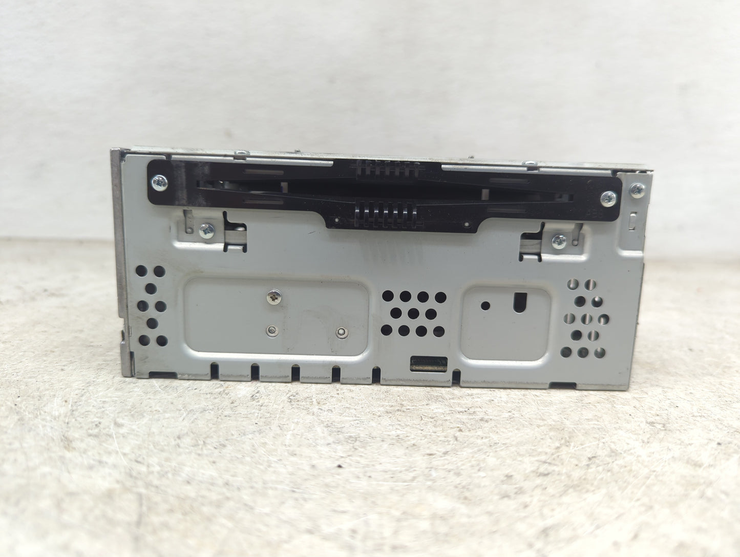 2013-2015 Ford Fusion Radio AM FM Cd Player Receiver Replacement P/N:DS7T-19C107-BM Fits Fits 2013 2014 2015 OEM Used Auto P
