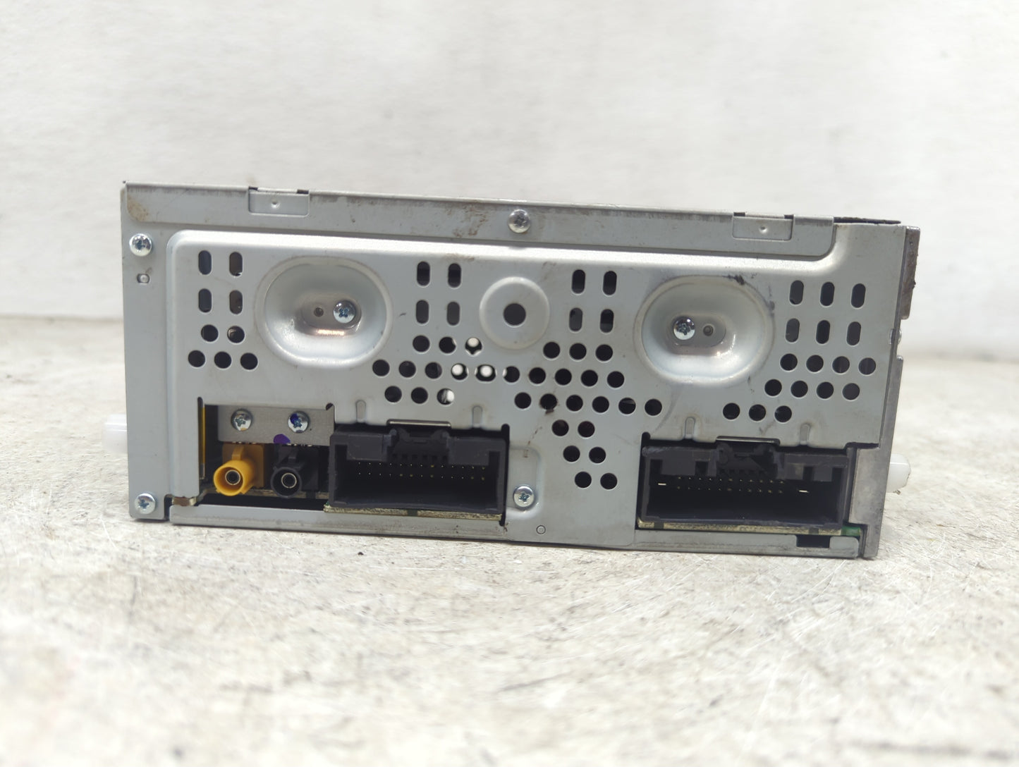 2013-2015 Ford Fusion Radio AM FM Cd Player Receiver Replacement P/N:DS7T-19C107-BM Fits Fits 2013 2014 2015 OEM Used Auto P