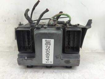 compare product 2015-2016 Ford Fusion Fusebox Fuse Box Panel Relay Module P/N:PA66-GF14 Fits Fits 2015 2016 OEM Used Auto Parts