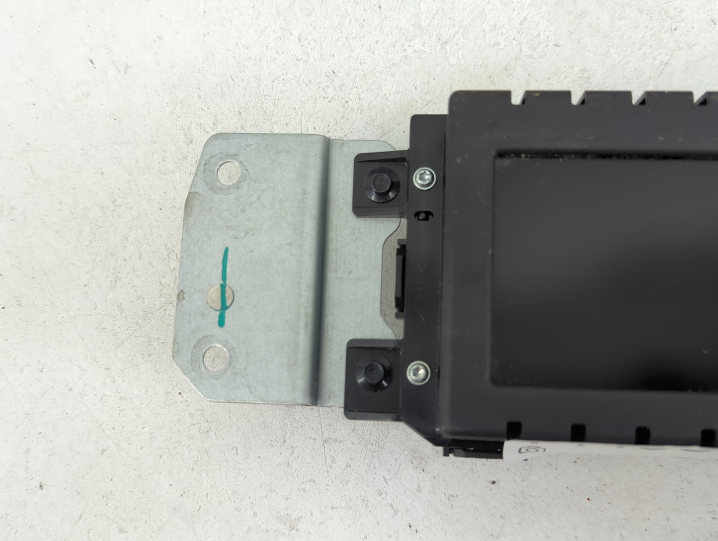 2014-2016 Ford Fusion Information Display Screen - Oemusedautoparts1.com