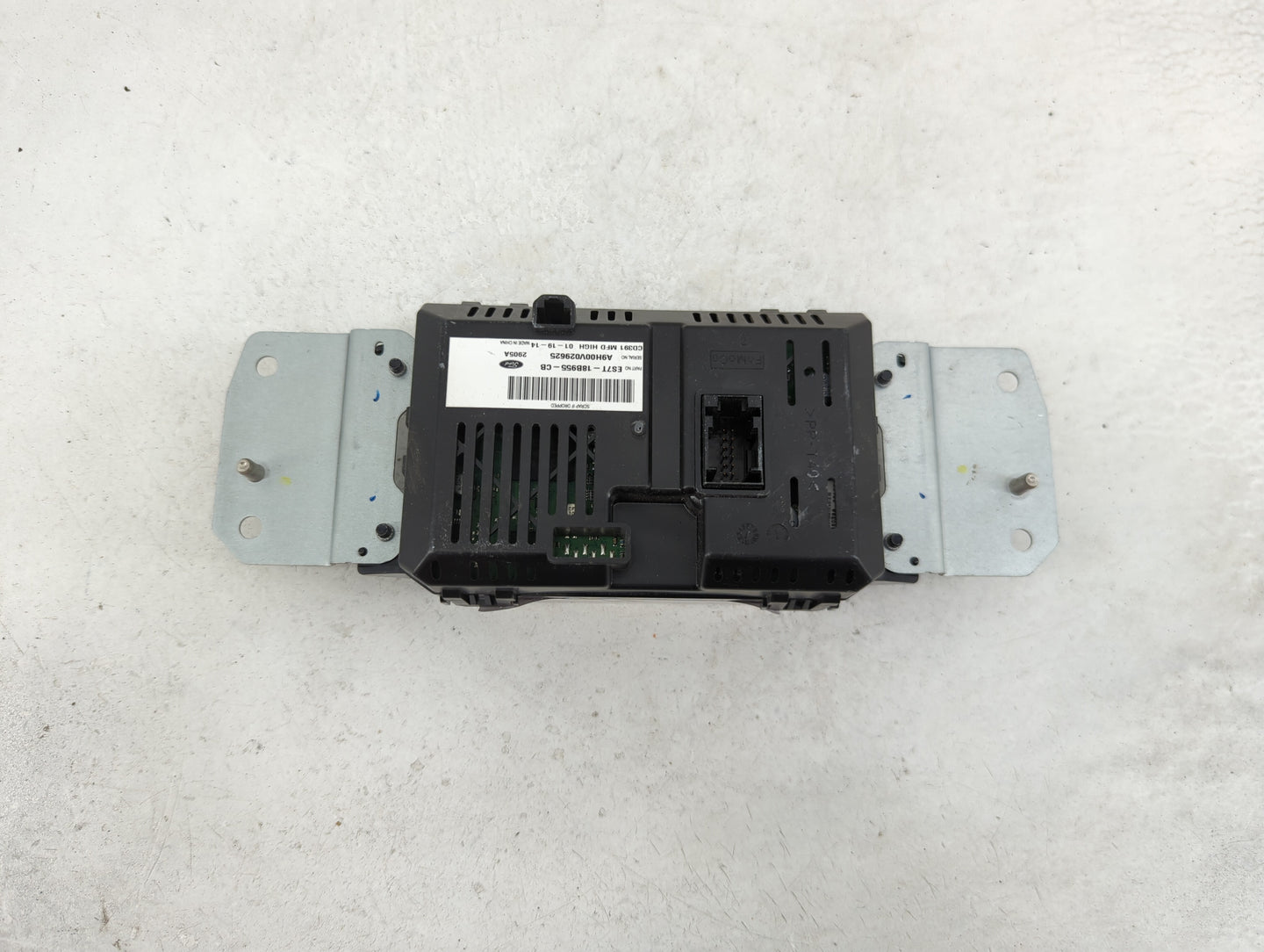 2014-2016 Ford Fusion Information Display Screen - Oemusedautoparts1.com