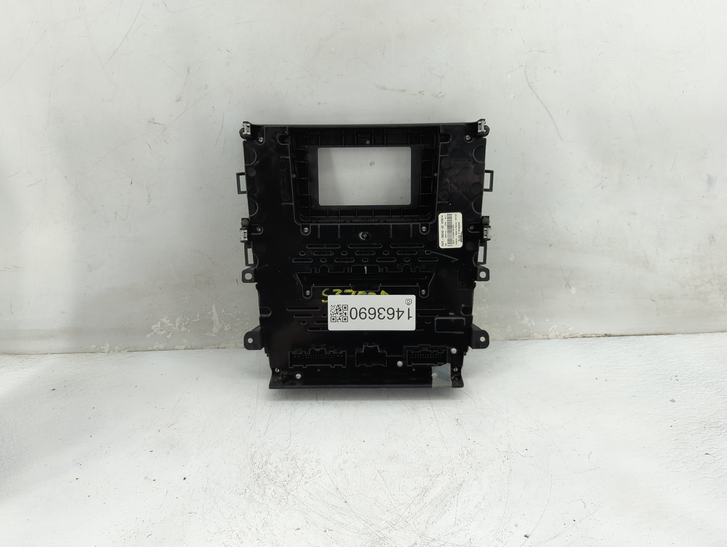 2015-2015 Ford Fusion Radio Control Panel 1463690 - Oemusedautoparts1.com