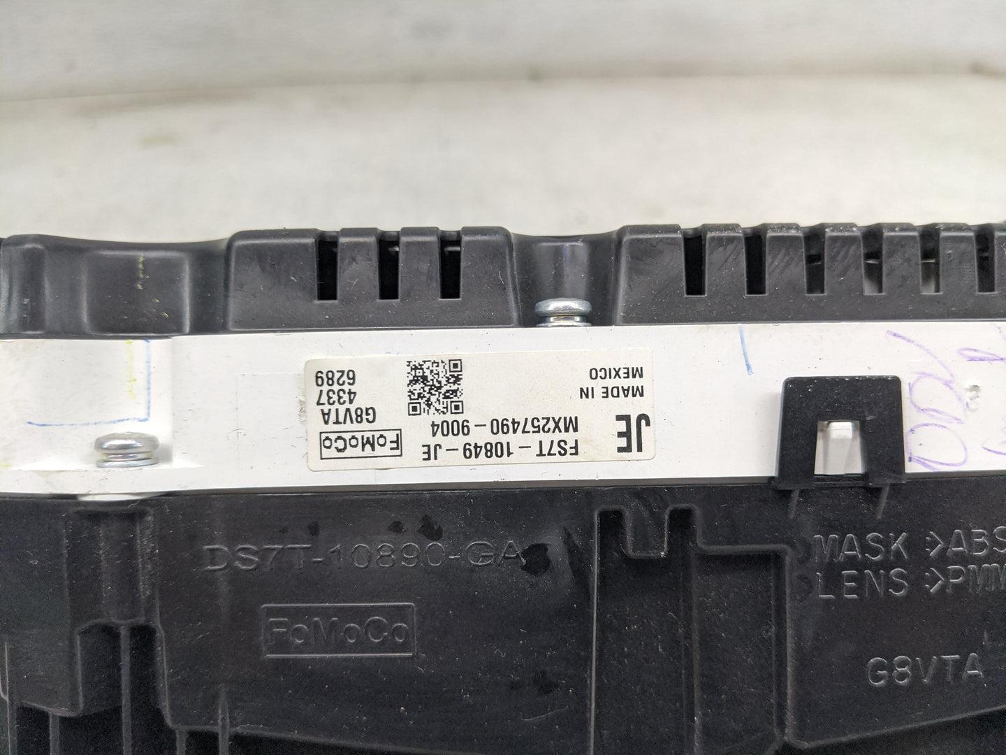 2014-2015 Ford Fusion Instrument Cluster Speedometer Gauges P/N:FS7T-10849-JE MX2574909004 Miles:50K Fits Fits 2014 2015 OEM