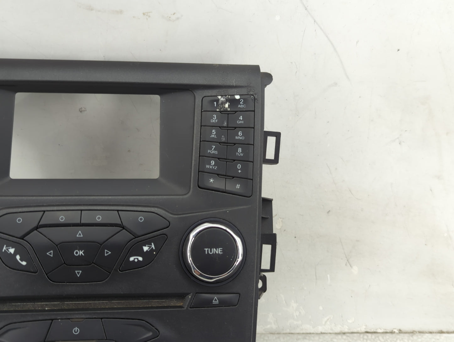 2015-2015 Ford Fusion Radio Control Panel 1469337 - Oemusedautoparts1.com