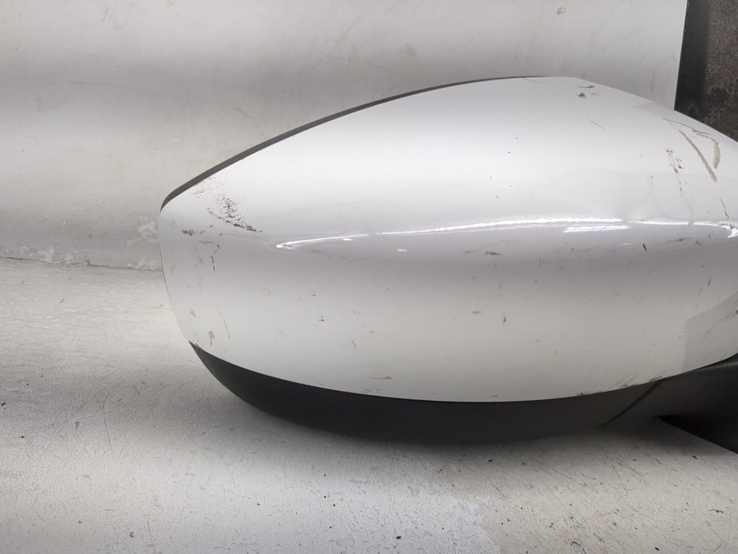 2015-2017 Ford Fusion Passenger Side View Mirror - Right Door Mirror OEM Used - Oemusedautoparts1.com