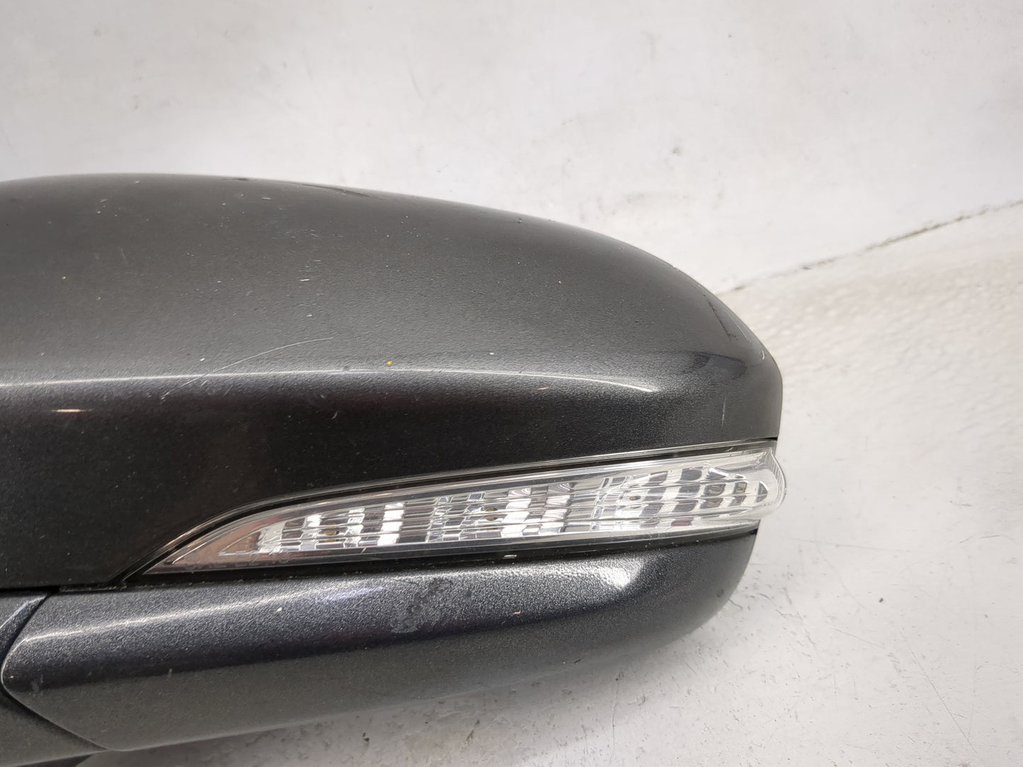 2015-2017 Ford Fusion Driver Side View Mirror - Left Door Mirror OEM Used - Oemusedautoparts1.com