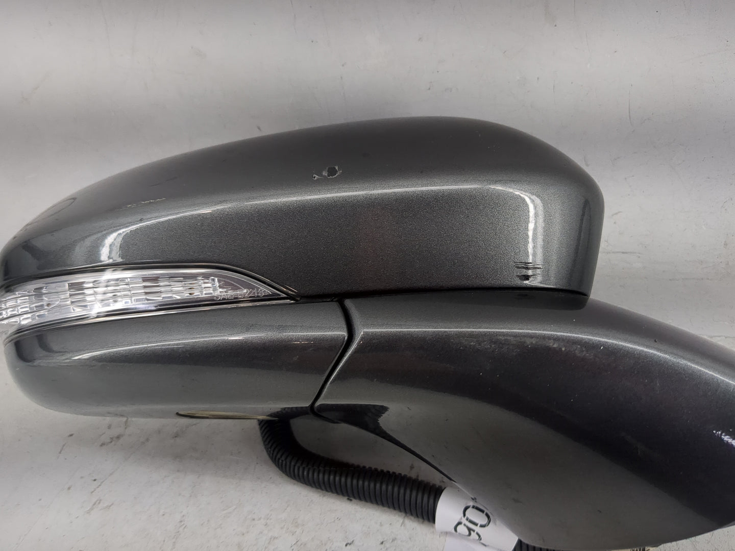 2015-2017 Ford Fusion Passenger Side View Mirror - Right Door Mirror OEM Used - Oemusedautoparts1.com