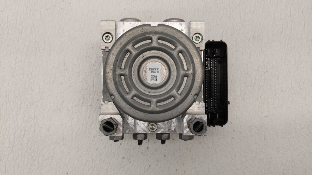 2014-2016 Ford Fusion Anti-Lock Brake ABS Pump Module Actuator OEM P/N:EG9C-2C405-AF EG9C-2C405-AE Fits Fits 2014 2015 2016 