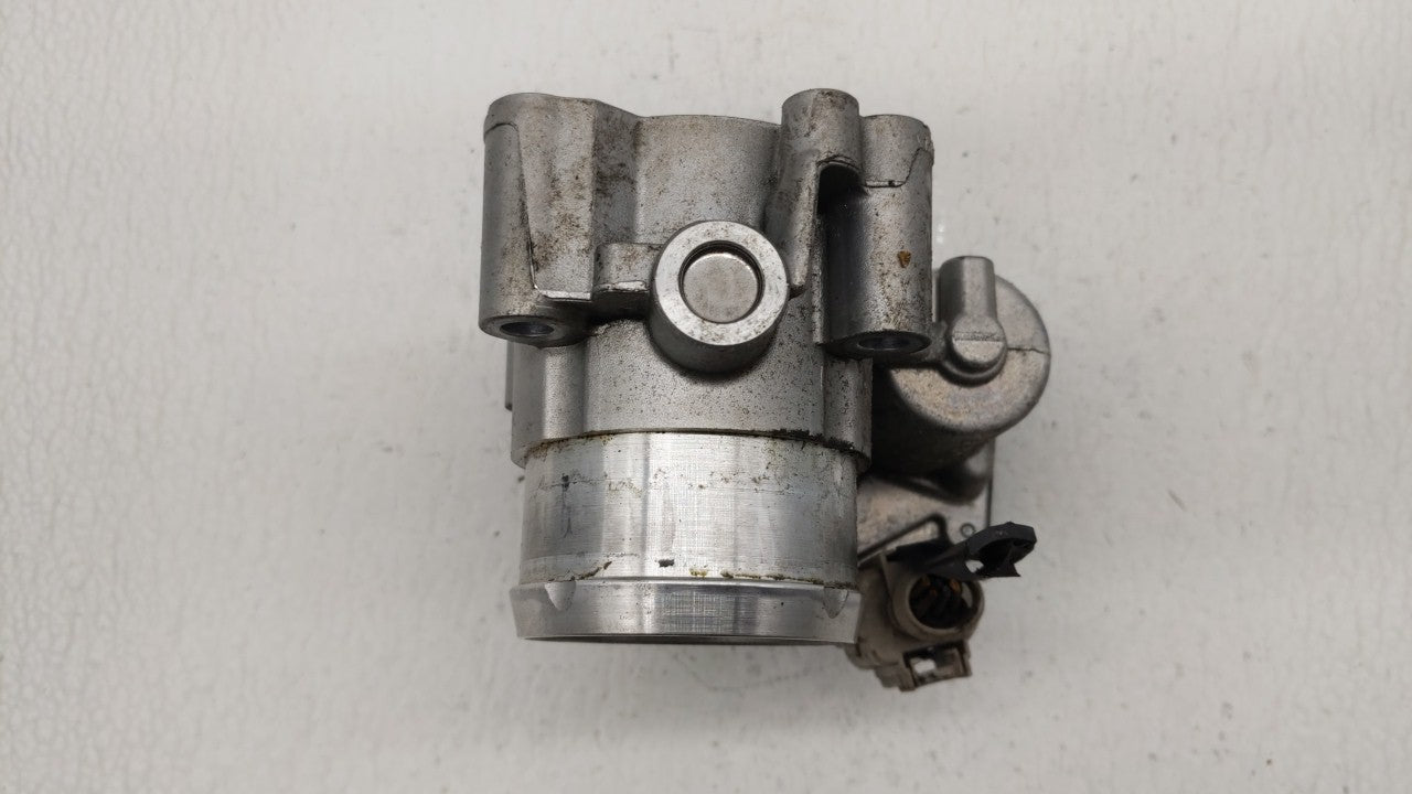 2014-2019 Ford Fusion Throttle Body P/N:DS7G-9E991-BB DS7G-9F991-CA Fits Fits 2014 2015 2016 2017 2018 2019 OEM Used Auto Pa