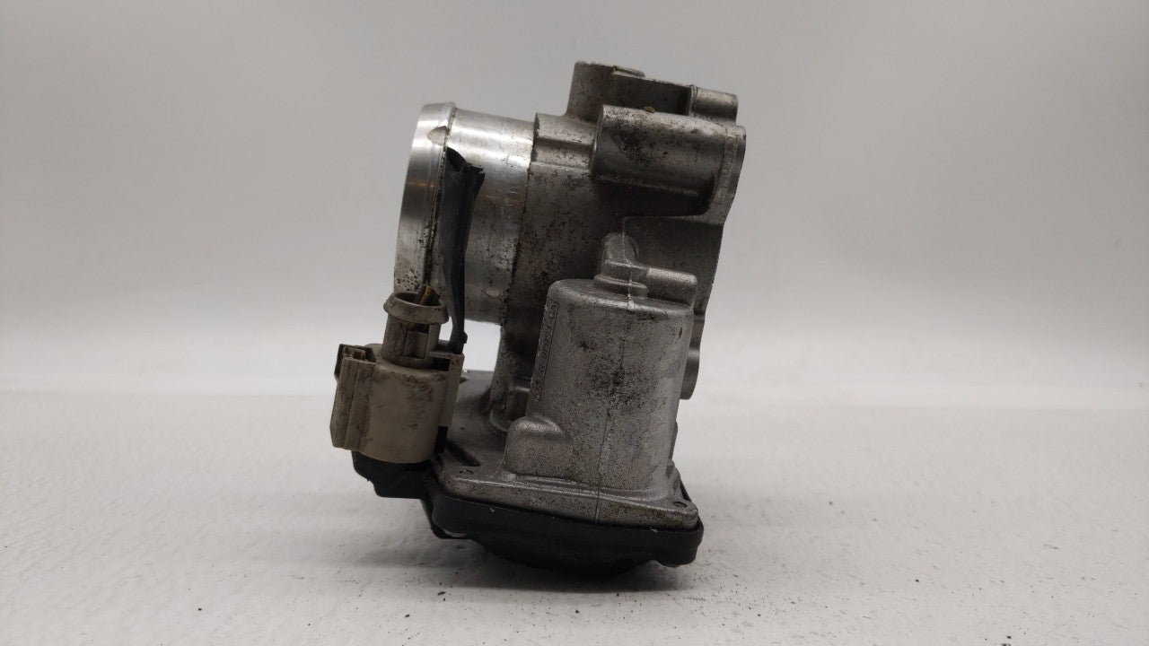 2014-2019 Ford Fusion Throttle Body P/N:DS7G-9E991-BB DS7G-9F991-CA Fits Fits 2014 2015 2016 2017 2018 2019 OEM Used Auto Pa