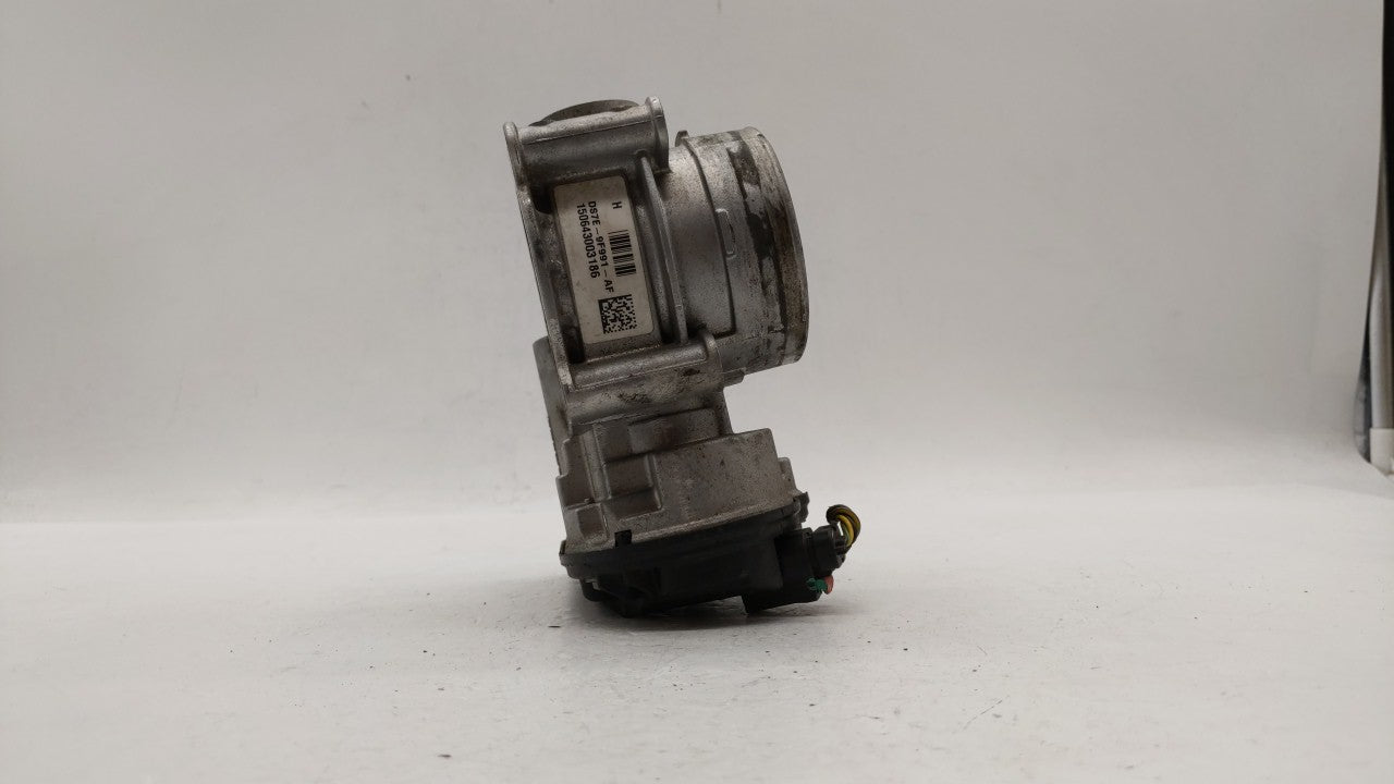 2013-2019 Ford Fusion Throttle Body P/N:DS7E-9F991-AK DS7E-9F991-AD Fits Fits 2013 2014 2015 2016 2017 2018 2019 2020 OEM Us
