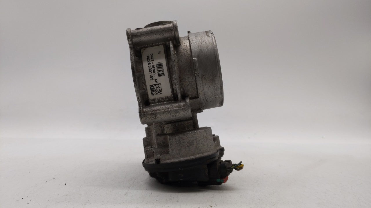 2013-2019 Ford Fusion Throttle Body P/N:DS7E-9F991-AK DS7E-9F991-AD Fits Fits 2013 2014 2015 2016 2017 2018 2019 2020 OEM Us