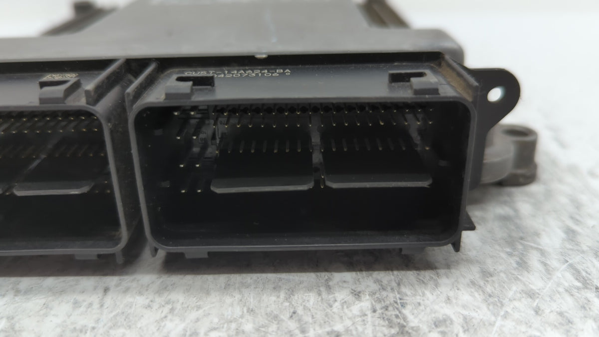 2015 Ford Fusion PCM Engine Control Computer ECU ECM PCU OEM P/N:FS7A-12A650-AUC FS7A-12A650-AYC, FS7A-12A50-AVC OEM Used Au