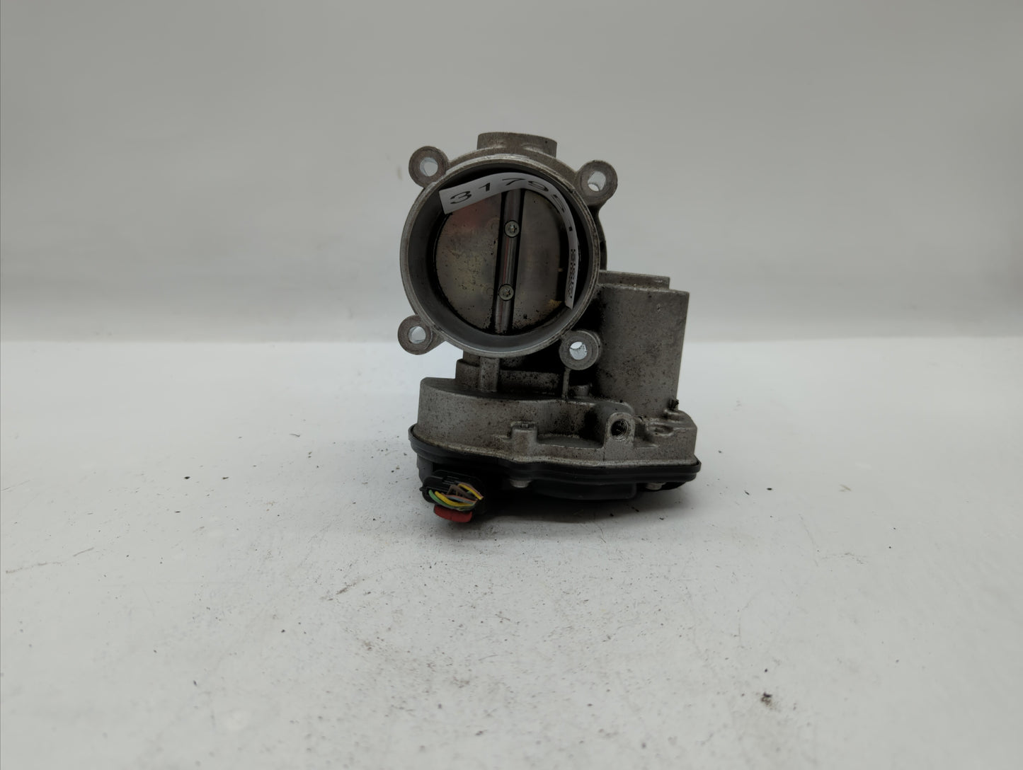 2013-2019 Ford Fusion Throttle Body P/N:DS7E-9F991-AK DS7E-9F991-AD Fits Fits 2013 2014 2015 2016 2017 2018 2019 2020 OEM Us