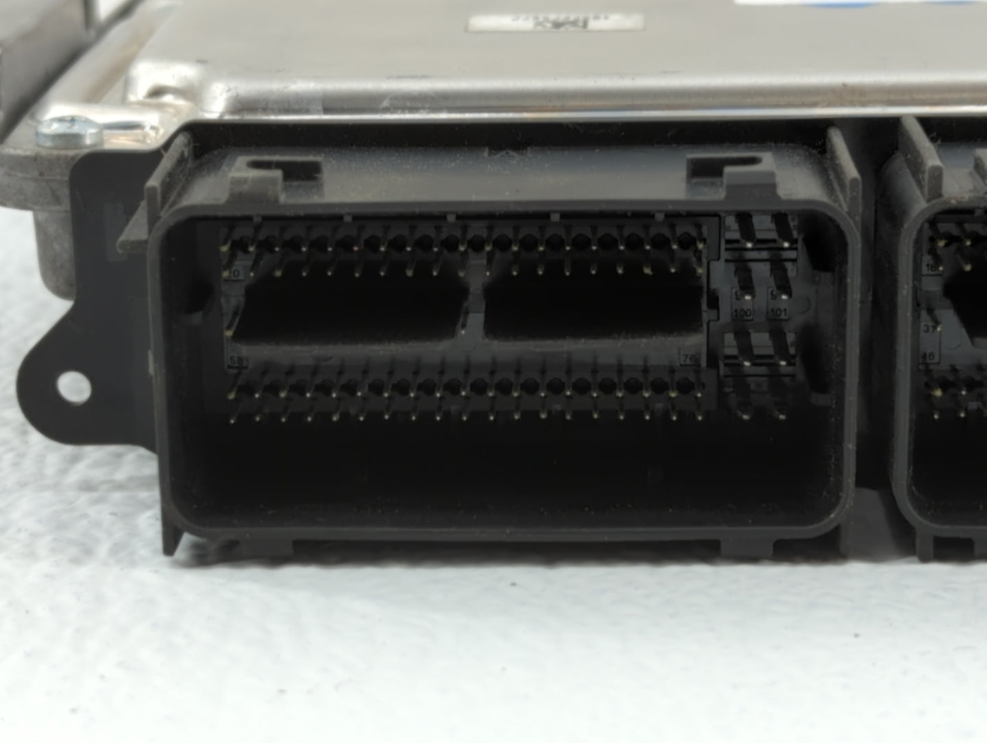 2015 Ford Fusion PCM Engine Control Computer ECU ECM PCU OEM P/N:FJ5A-12A650-DC CU5T-14A624-BA Fits OEM Used Auto Parts - Oe