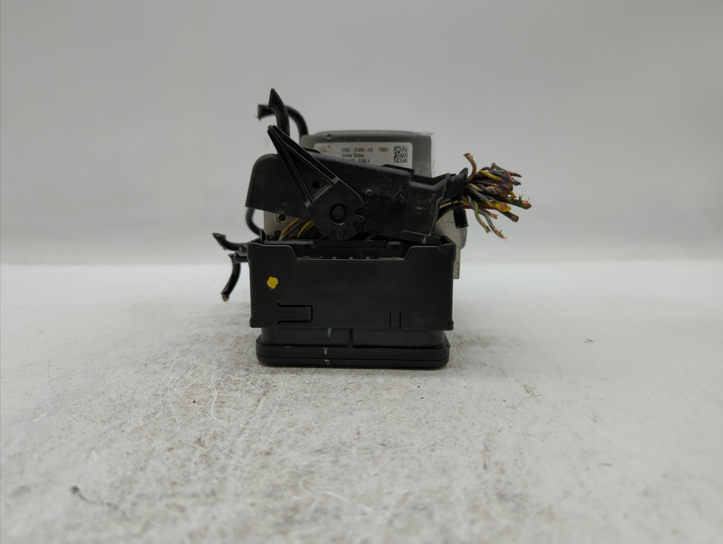 2014-2016 Ford Fusion ABS Pump Control Module Replacement P/N:EG9C-2C405-AG EG9C-2C405-AF, EG9C-2C405-AE Fits Fits 2014 2015