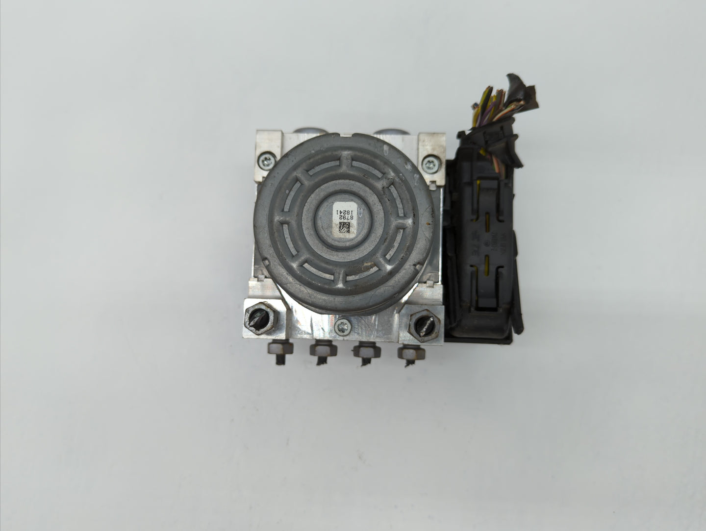 2014-2016 Ford Fusion ABS Pump Control Module Replacement P/N:DG9C-2C219-DF DG9C-2C405-DF, EG9C-2C405-AG Fits Fits 2014 2015