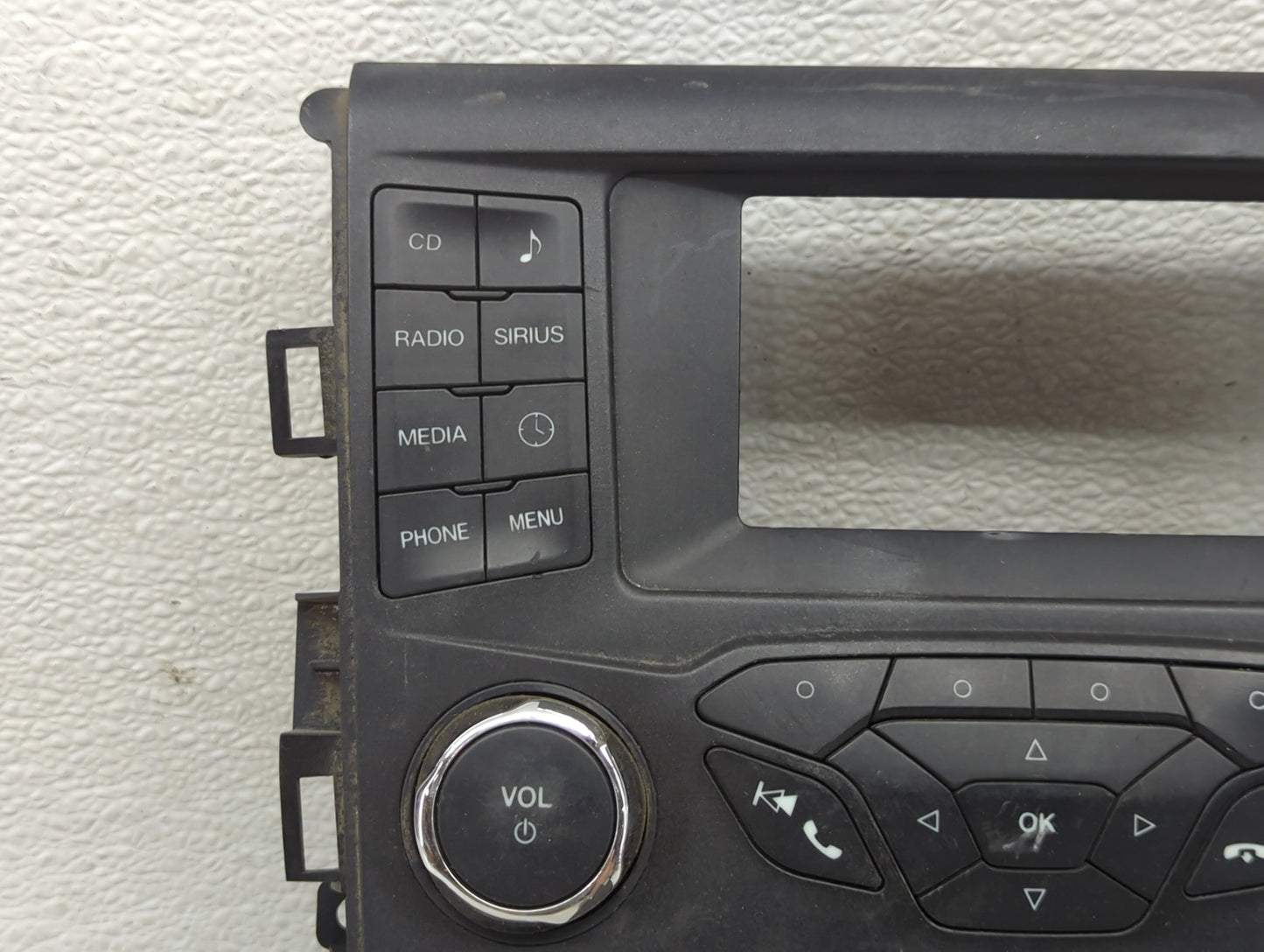 2014-2015 Ford Fusion Radio Control Panel 352124 - Oemusedautoparts1.com