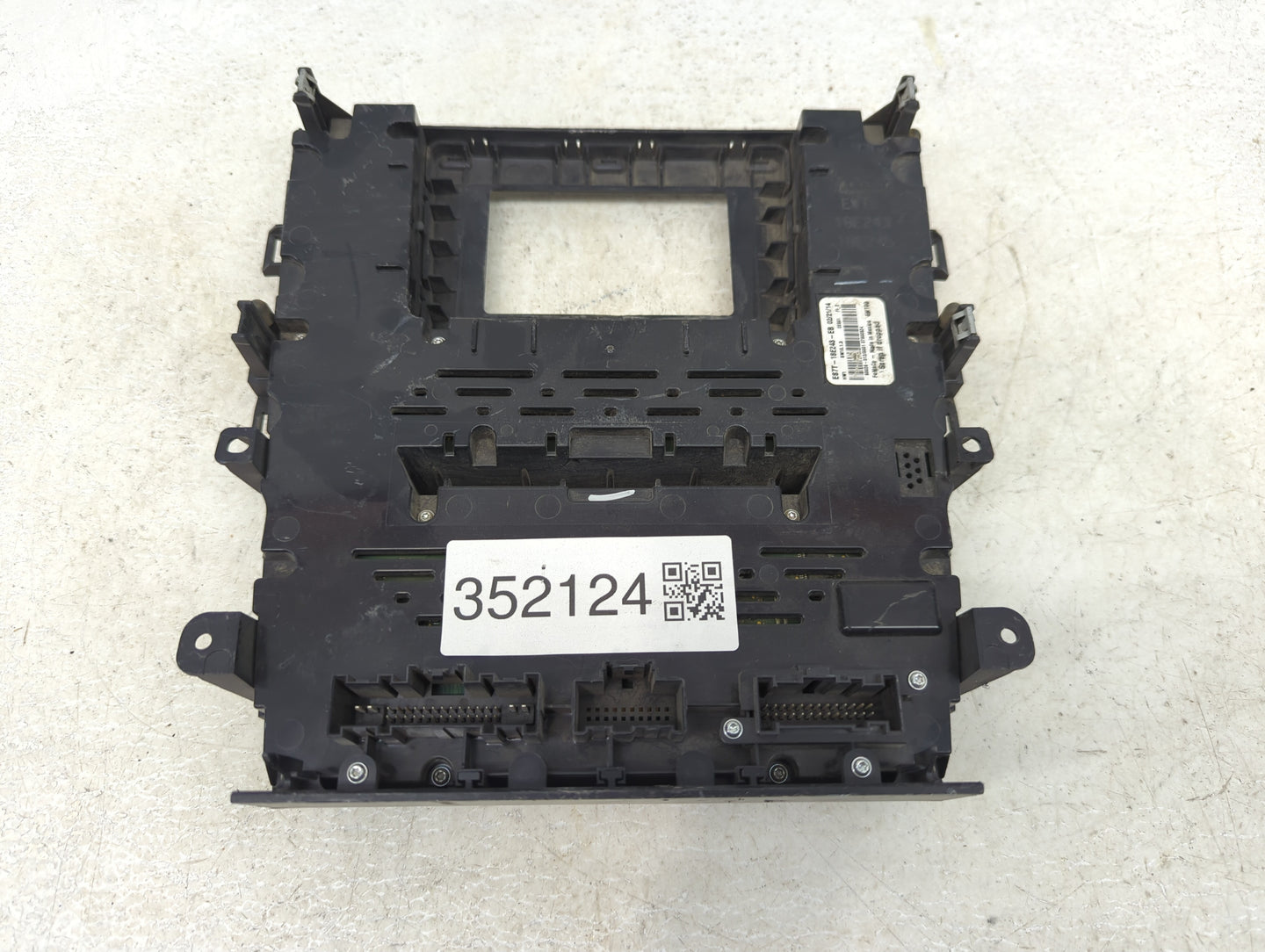2014-2015 Ford Fusion Radio Control Panel 352124 - Oemusedautoparts1.com
