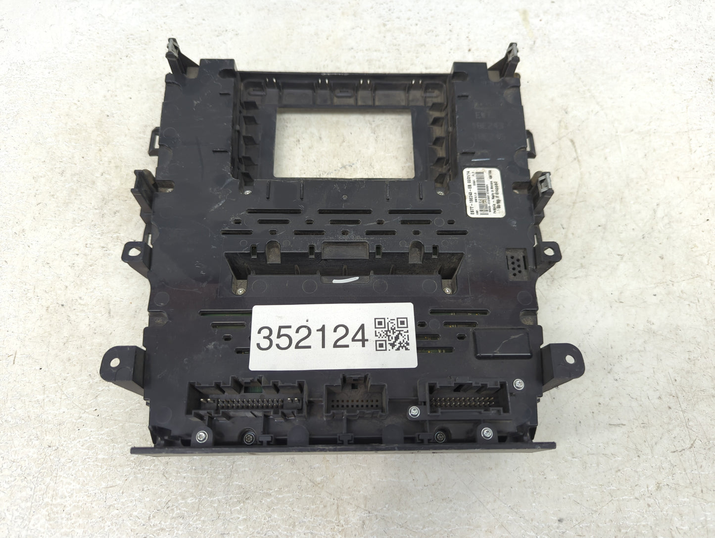 2014-2015 Ford Fusion Radio Control Panel 352124 - Oemusedautoparts1.com