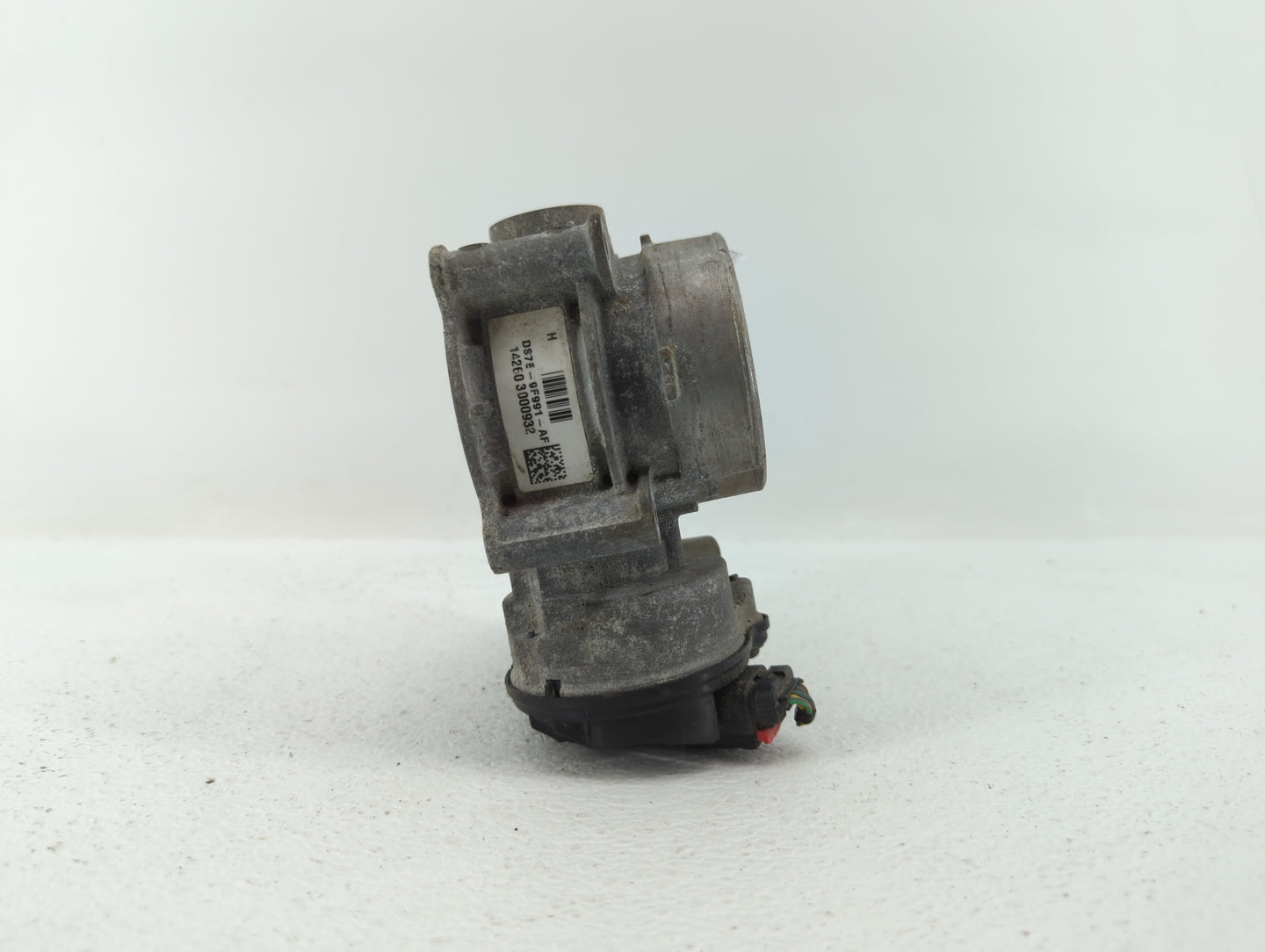 2013-2019 Ford Fusion Throttle Body P/N:DS7E-9F991-AF DS7E-9F991-AK Fits Fits 2013 2014 2015 2016 2017 2018 2019 2020 OEM Us
