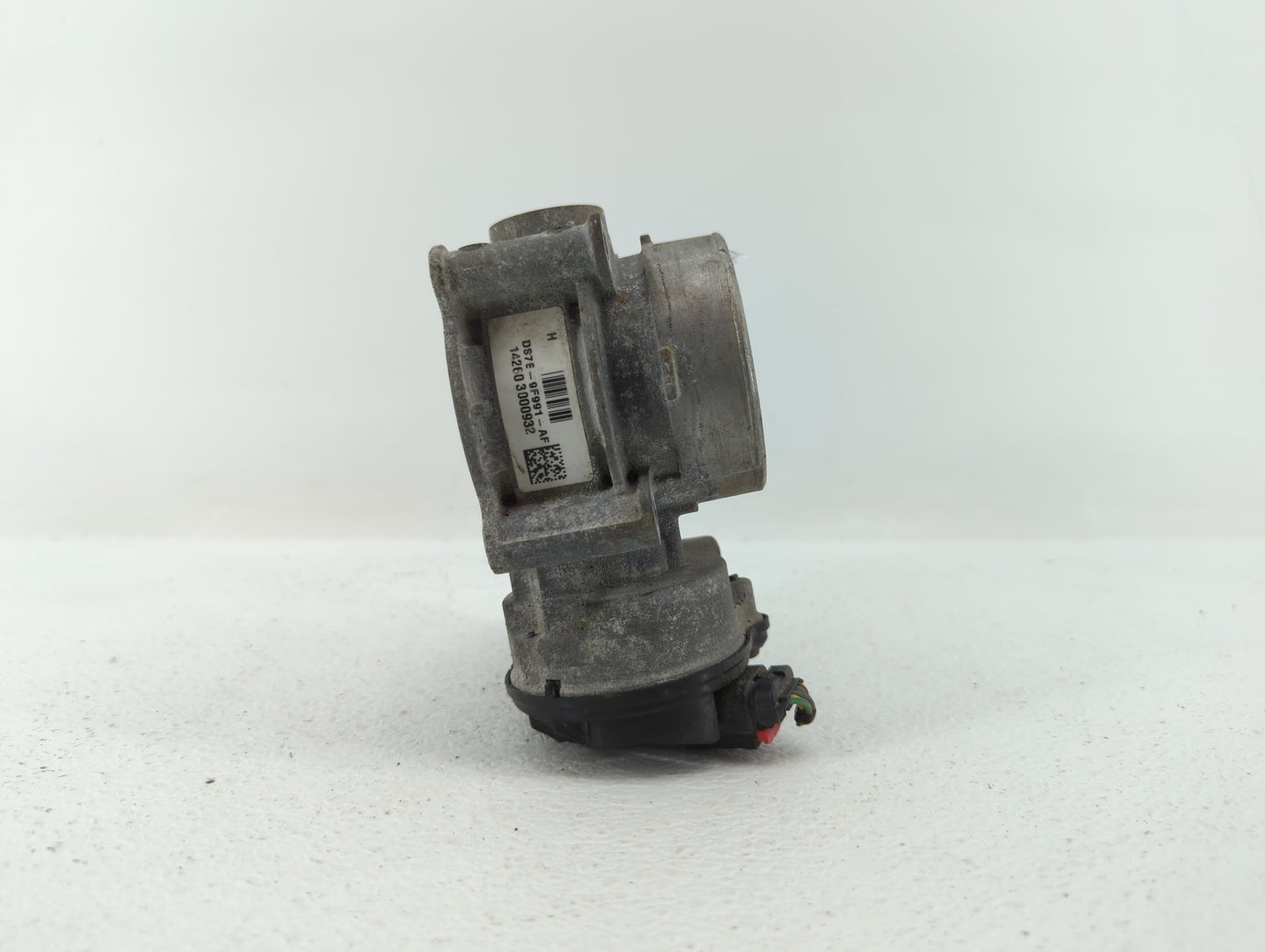 2013-2019 Ford Fusion Throttle Body P/N:DS7E-9F991-AF DS7E-9F991-AK Fits Fits 2013 2014 2015 2016 2017 2018 2019 2020 OEM Us