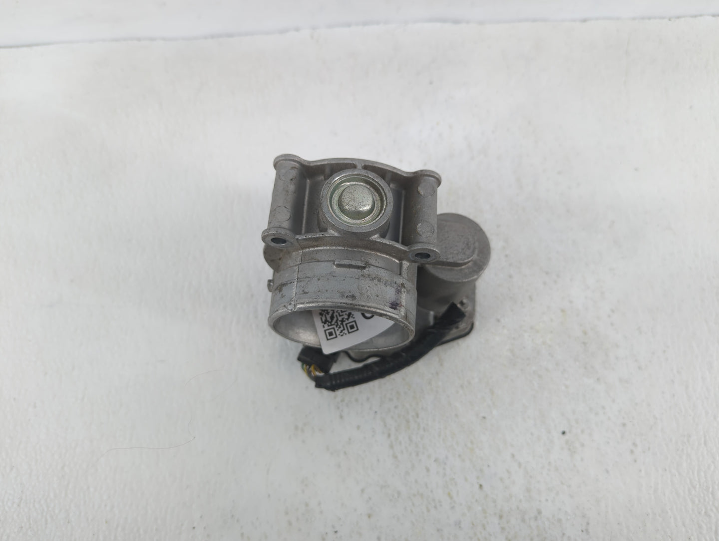 2013-2019 Ford Fusion Throttle Body P/N:DS7E-9F991-AK DS7E-9F991-AD Fits Fits 2013 2014 2015 2016 2017 2018 2019 2020 OEM Us