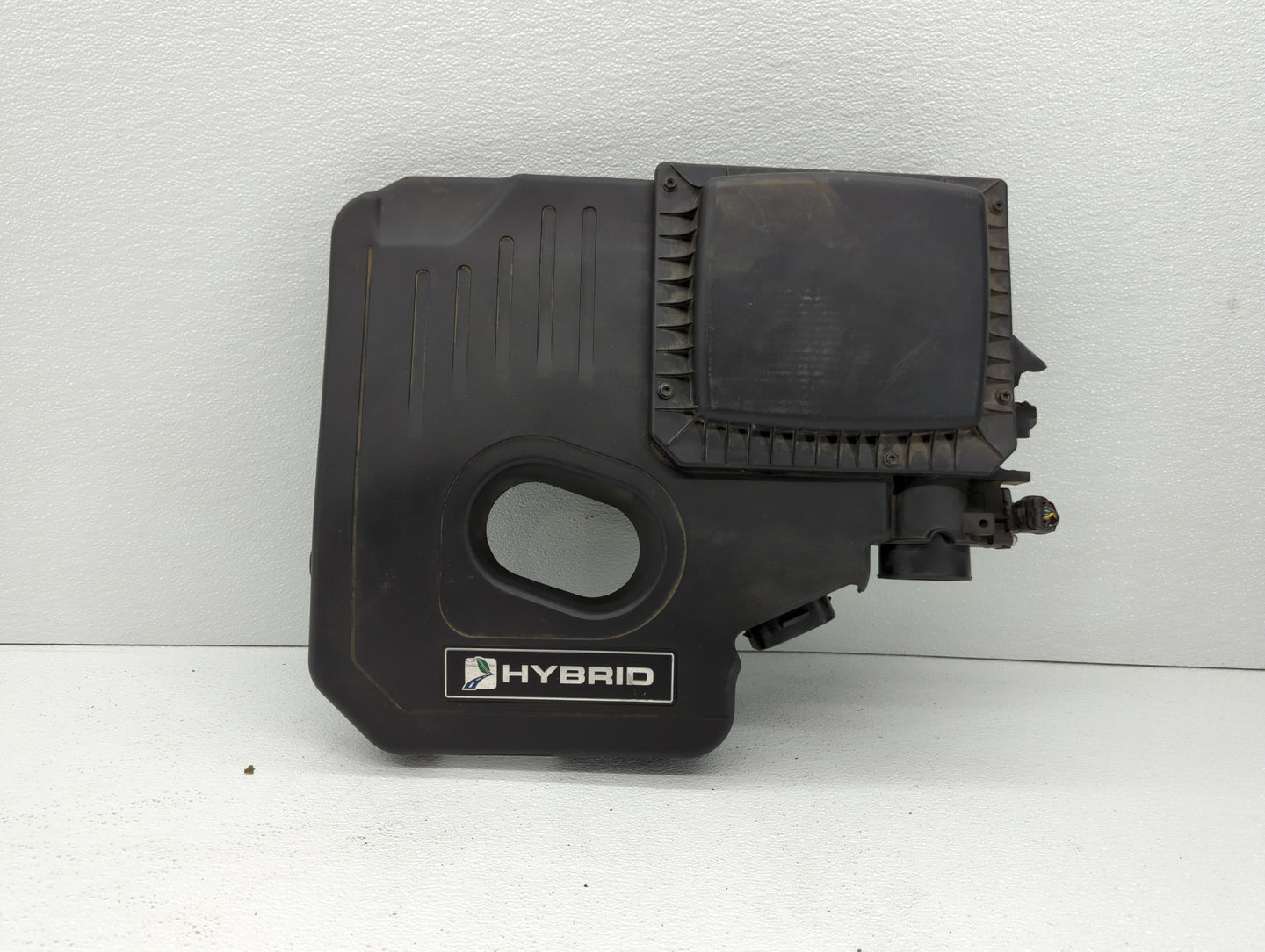 2015 Ford Fusion Engine Cover Black - Oemusedautoparts1.com
