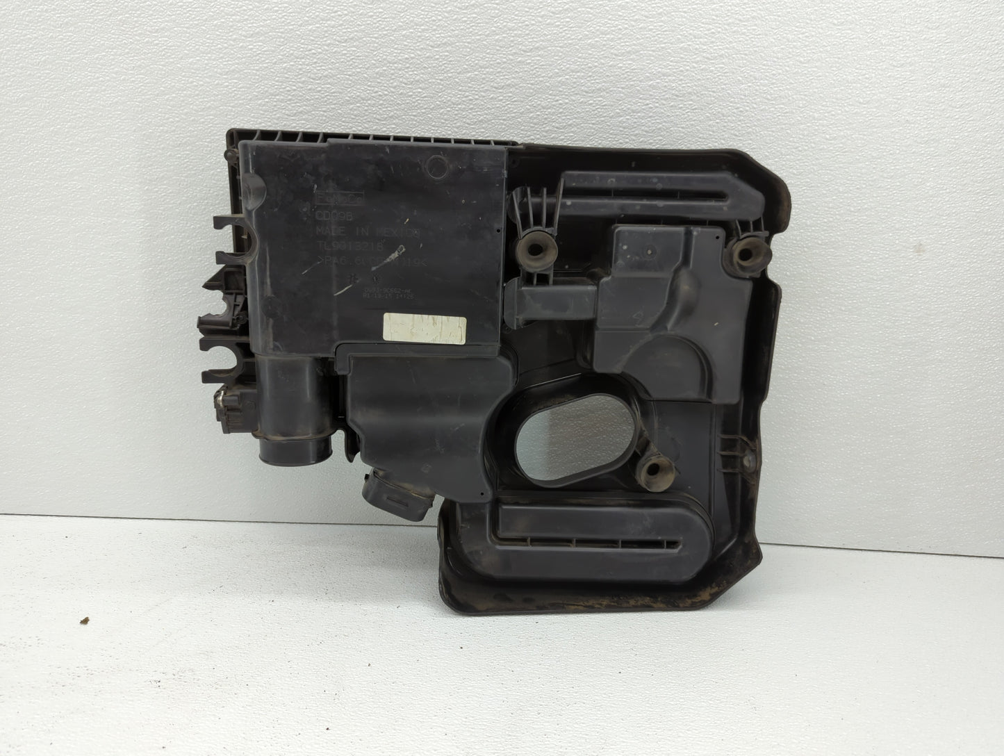 2015 Ford Fusion Engine Cover Black - Oemusedautoparts1.com