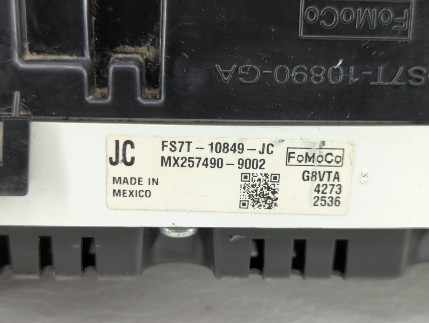2015 Ford Fusion Instrument Cluster Speedometer Gauges P/N:FS7T-10849-JC FS7T-10849-JE, FS7T-10849-JF Fits OEM Used Auto Par