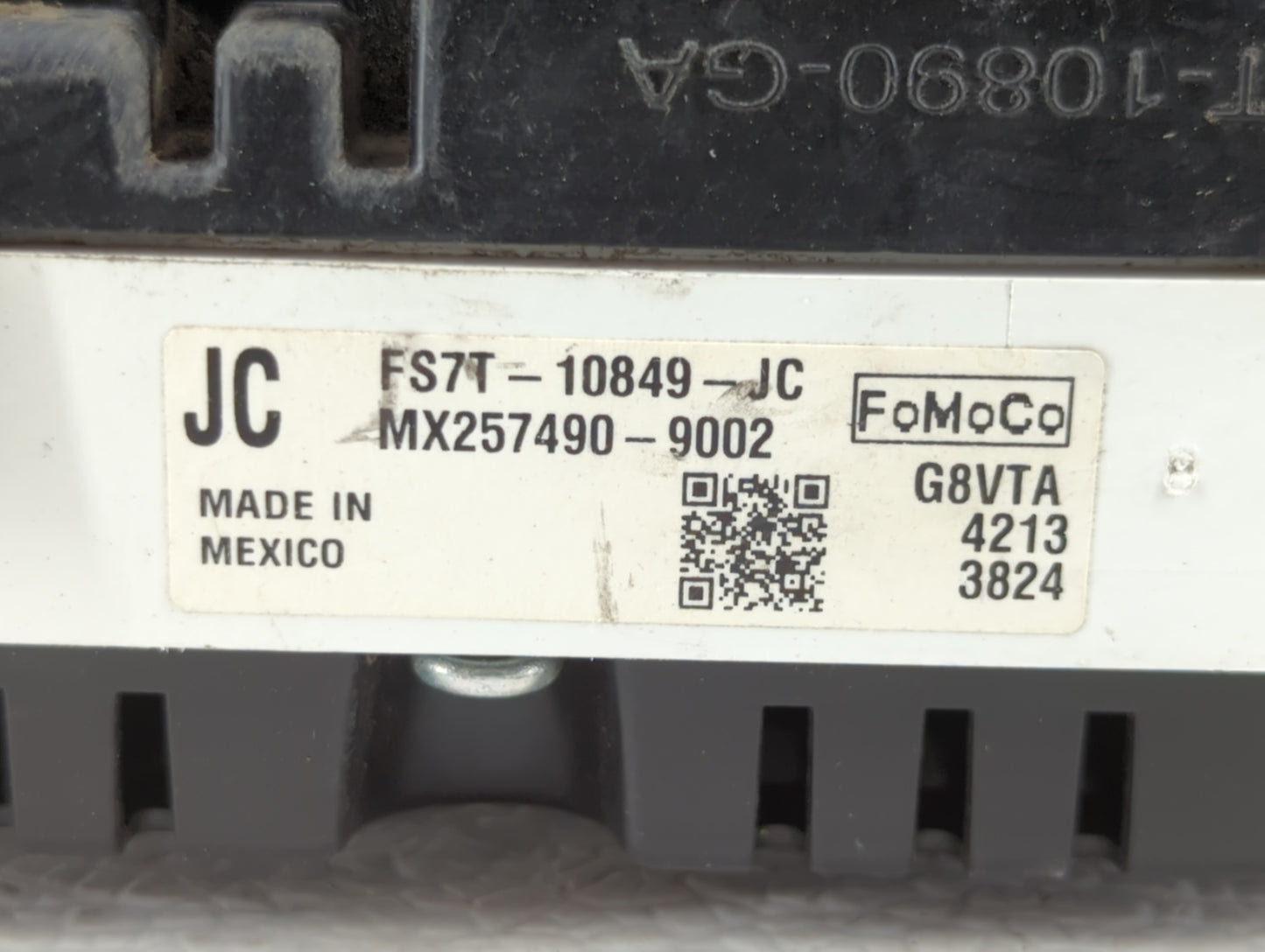 2015 Ford Fusion Instrument Cluster Speedometer Gauges P/N:FS7T-10849-JC FS7T-10849-JE, FS7T-10849-JF Fits OEM Used Auto Par