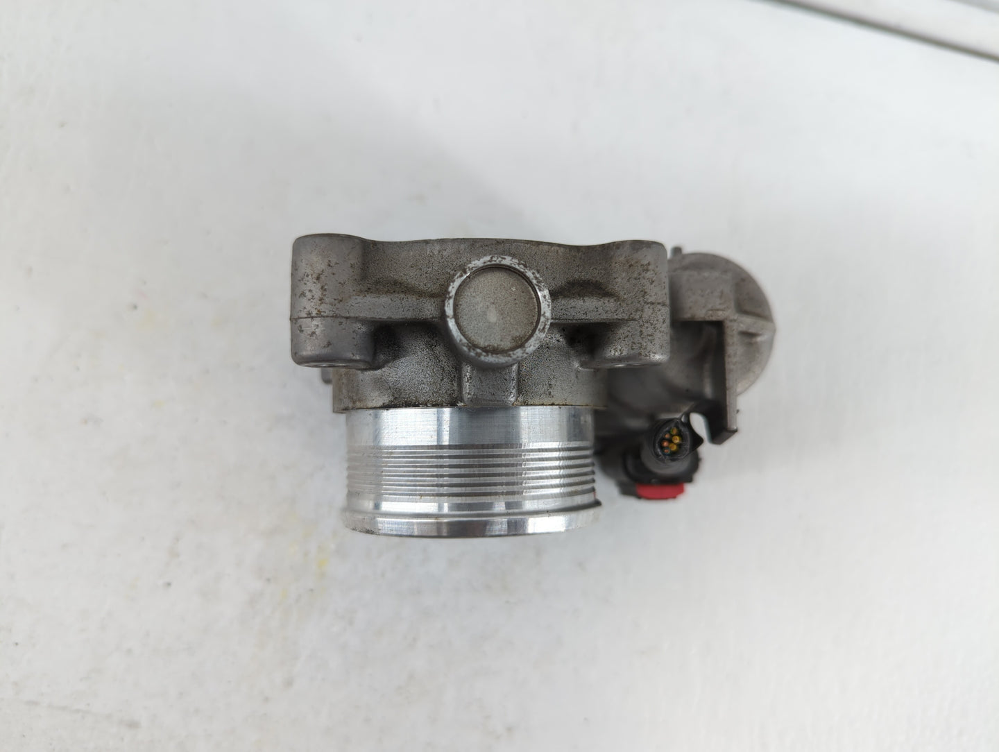 2014-2019 Ford Fusion Throttle Body P/N:0 280 750 566 DS7E-9F991-BB Fits Fits 2014 2015 2016 2017 2018 2019 OEM Used Auto Pa