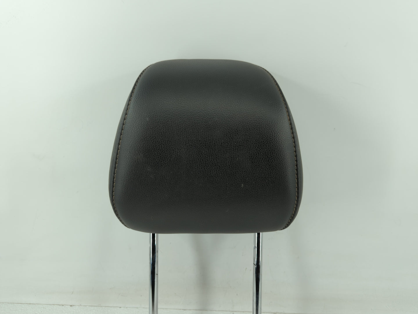 2015-2016 Ford Fusion Headrest Head Rest Rear Seat Fits Fits 2015 2016 OEM Used Auto Parts - Oemusedautoparts1.com