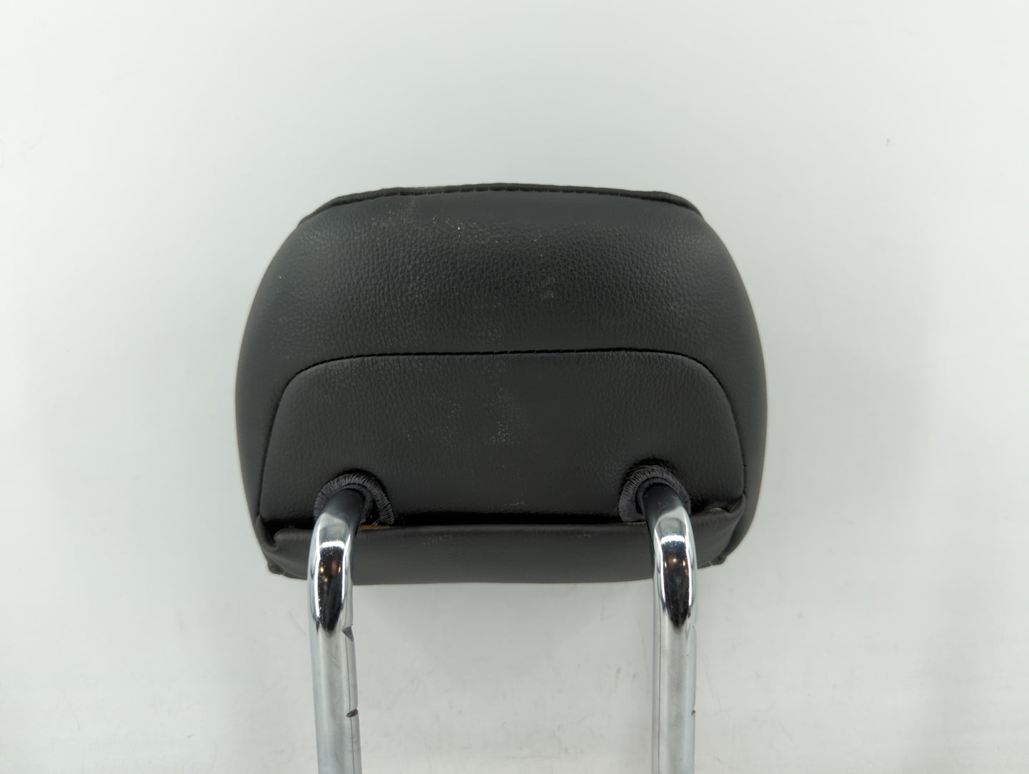 2015-2016 Ford Fusion Headrest Head Rest Rear Seat Fits Fits 2015 2016 OEM Used Auto Parts - Oemusedautoparts1.com