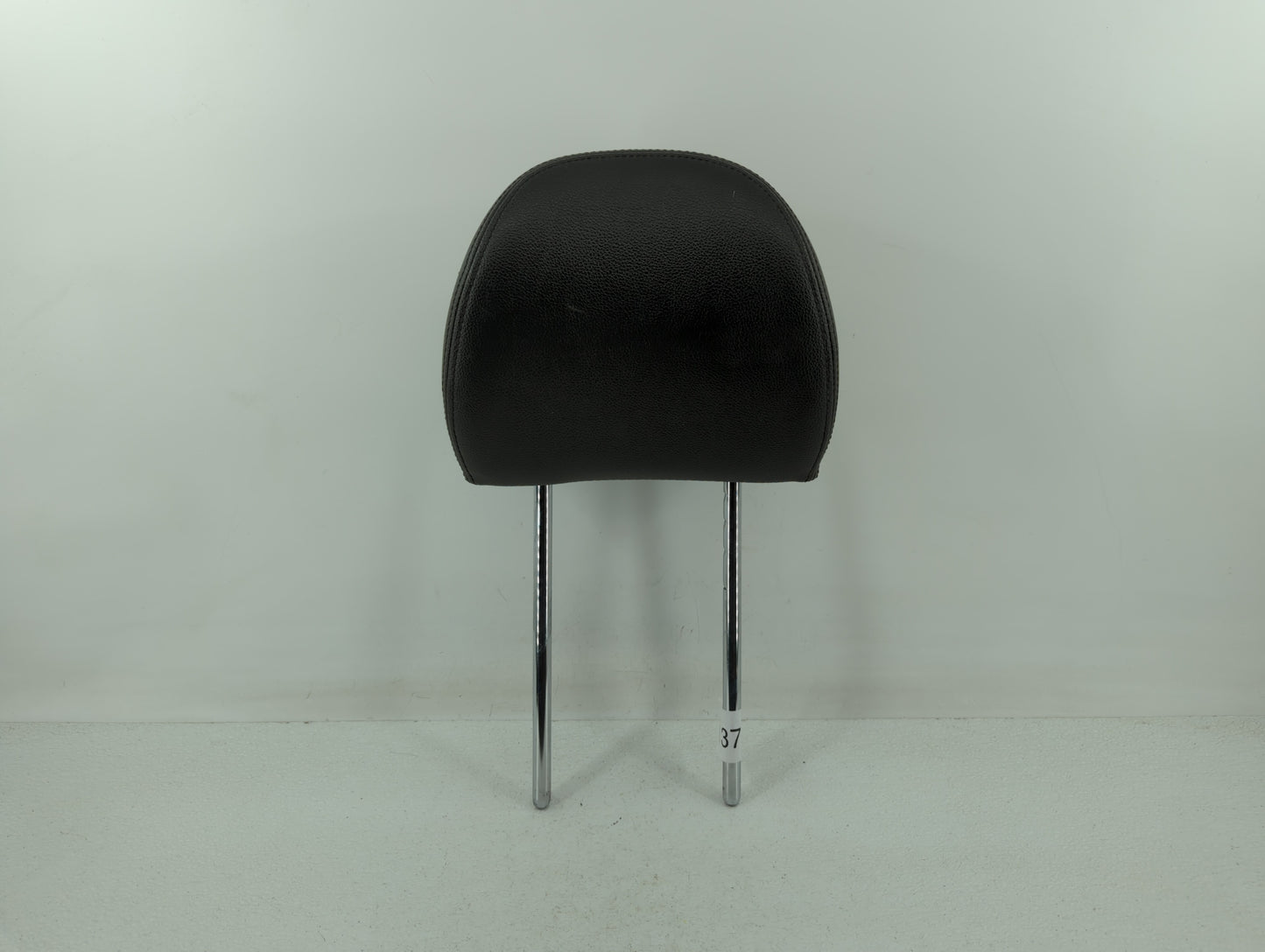 2013-2016 Ford Fusion Headrest Head Rest Rear Seat Fits Fits 2013 2014 2015 2016 OEM Used Auto Parts - Oemusedautoparts1.com